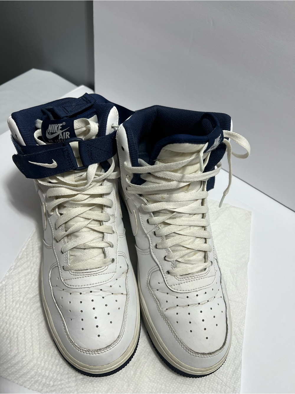 Nike Men’s High-Top Sneakers in White and Navy